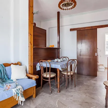 Helios Apartment Skiathos Town